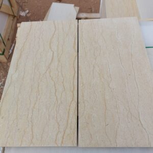 Silvia Menia - Honed